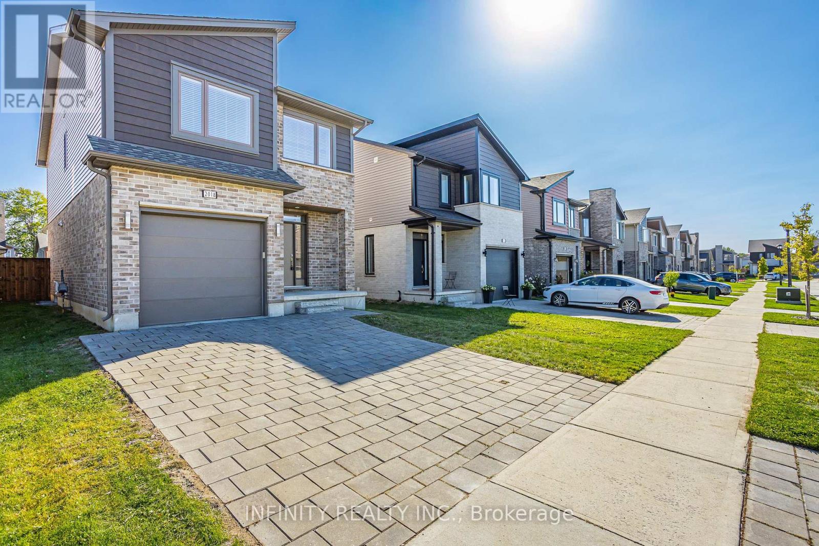 2018 Clayridge Way, London North, Ontario  N6G 0V3 - Photo 2 - X12569988