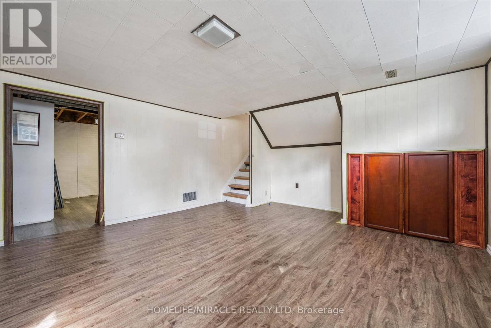 56 Elgin Drive, Brampton, Ontario  L6Y 1A8 - Photo 25 - W12569566