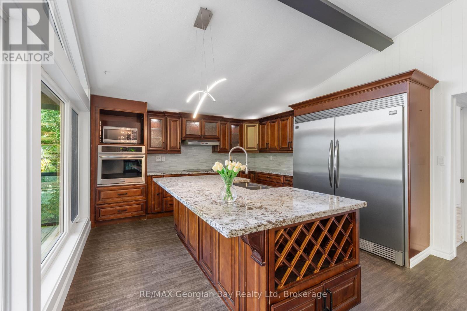 1745 Twin Oaks Crescent, Severn, Ontario  L0K 1E0 - Photo 14 - S12569994