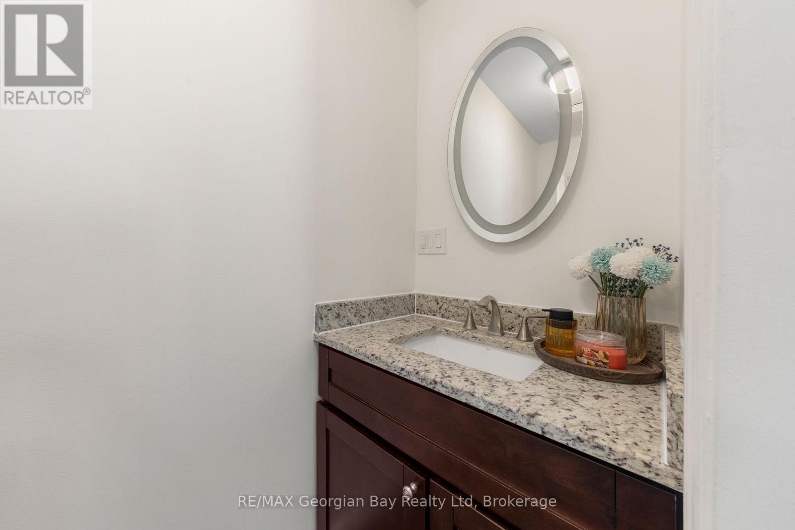 1745 Twin Oaks Crescent, Severn, Ontario  L0K 1E0 - Photo 32 - S12569994