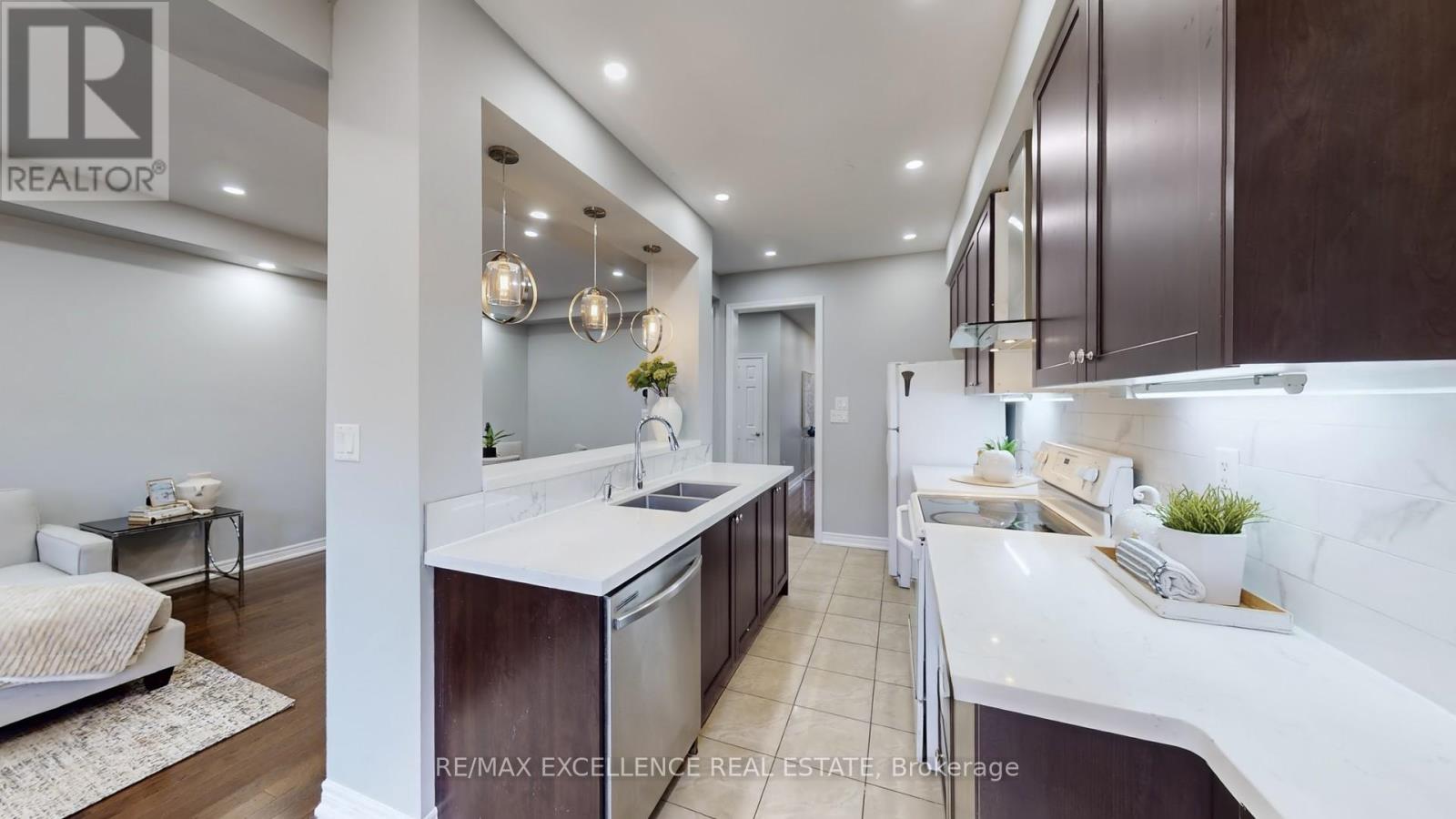 25 Vinewood Road, Caledon, Ontario  L7C 1A9 - Photo 16 - W12569984