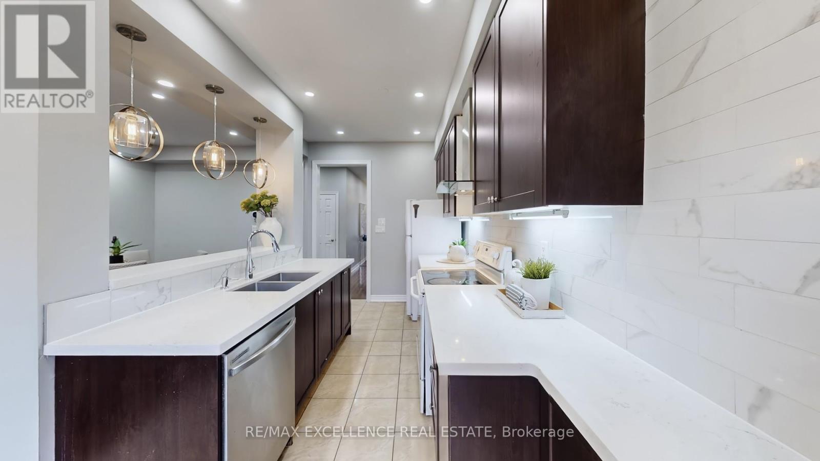 25 Vinewood Road, Caledon, Ontario  L7C 1A9 - Photo 19 - W12569984