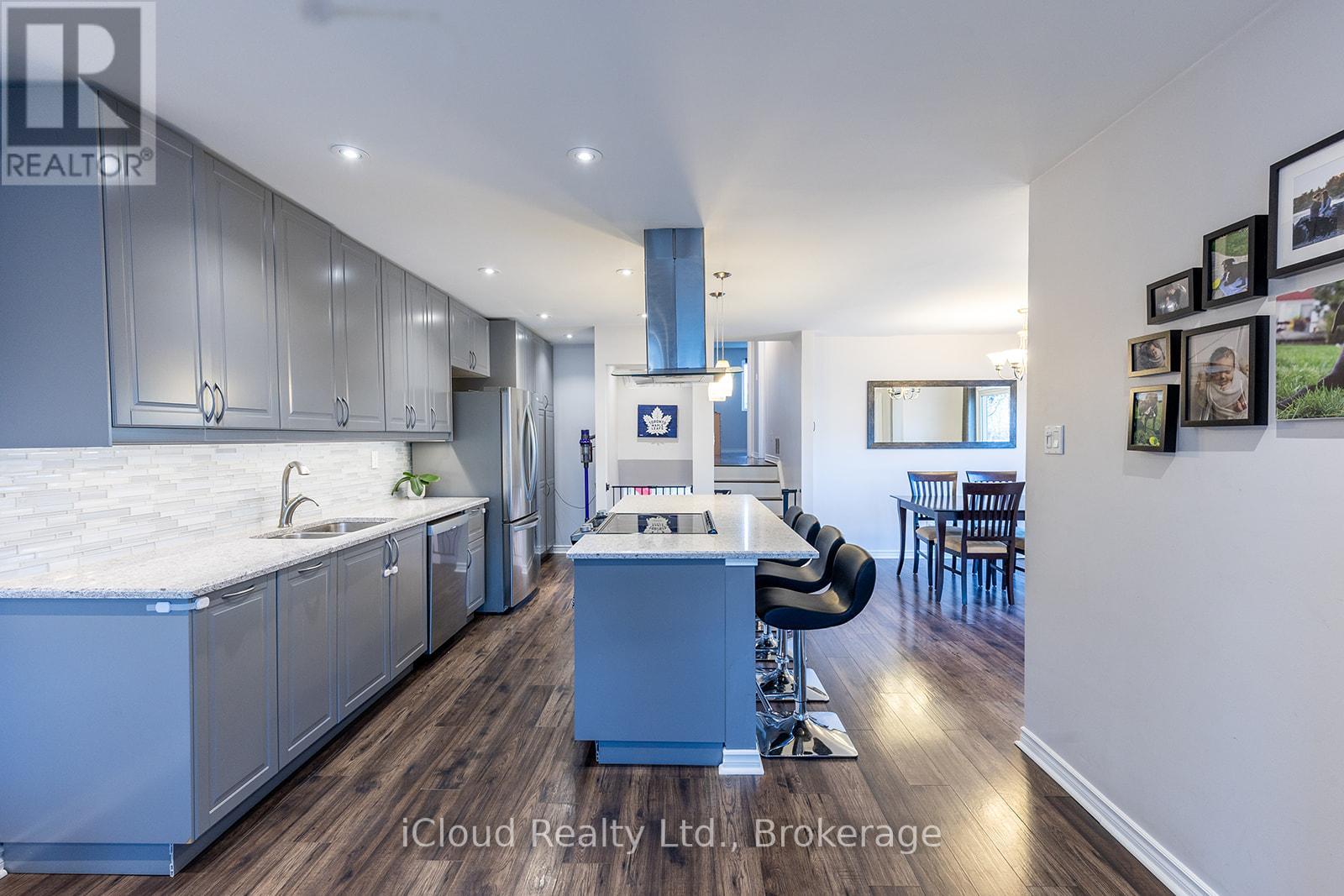 2253 Melissa Crescent, Burlington, Ontario  L7P 3T4 - Photo 7 - W12569990