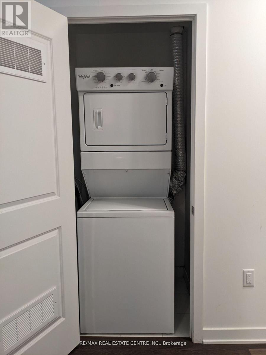 1405 - 4655 Metcalfe Avenue, Mississauga, Ontario  L5M 0Z7 - Photo 12 - W12569992