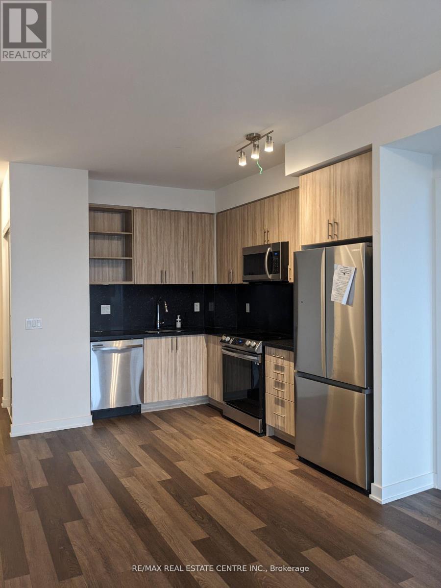 1405 - 4655 Metcalfe Avenue, Mississauga, Ontario  L5M 0Z7 - Photo 3 - W12569992