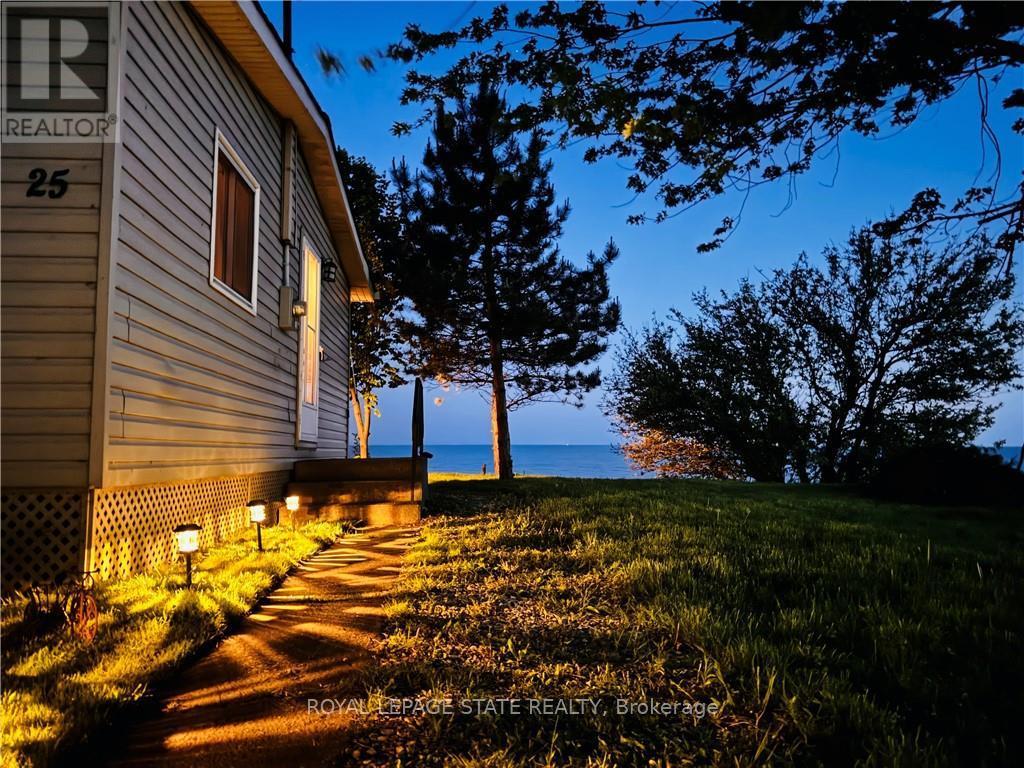 25 Erie Heights Line, Haldimand, Ontario  N0A 1K0 - Photo 3 - X12010416