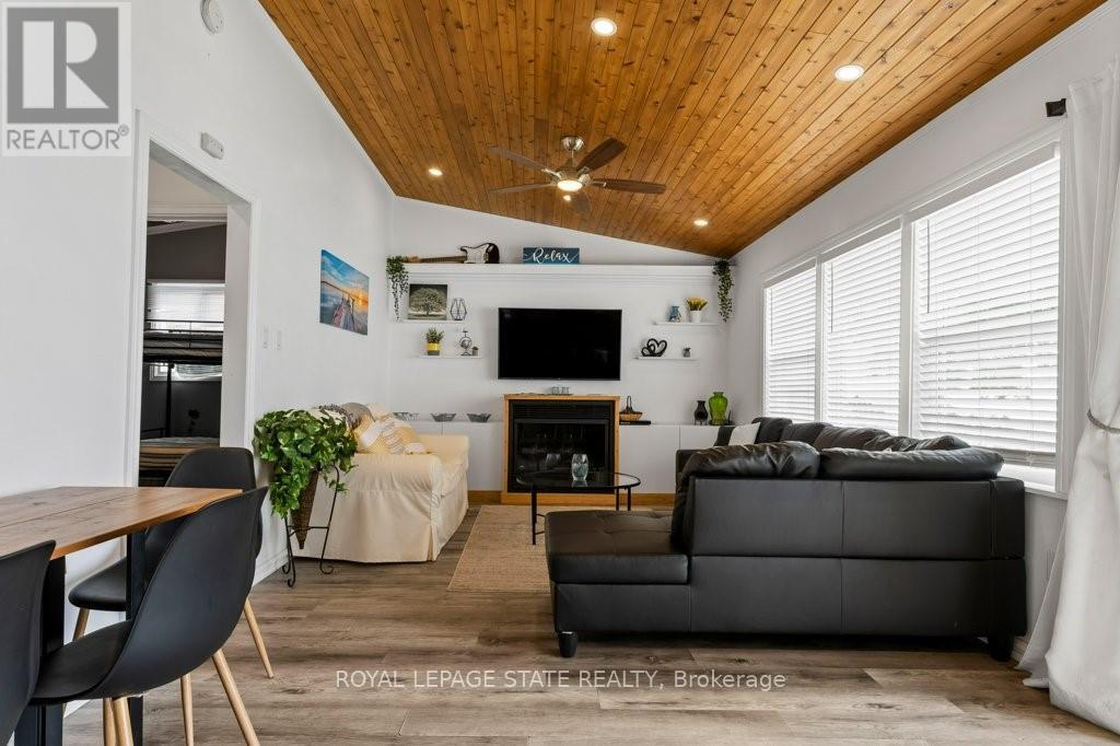 25 Erie Heights Line, Haldimand, Ontario  N0A 1K0 - Photo 25 - X12010416