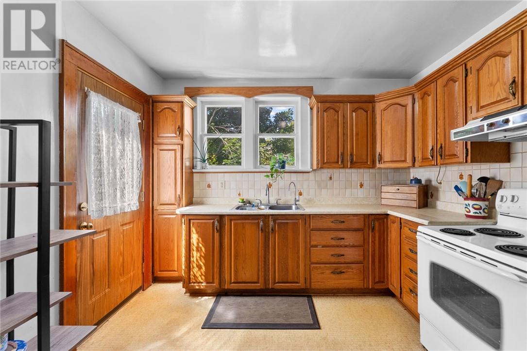 54 Baker Street, Sudbury, Ontario  P3C 2E7 - Photo 11 - 2123705