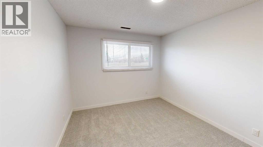 40, 5 Acadia Road W, Lethbridge, Alberta  T1K 4C1 - Photo 8 - A2269069