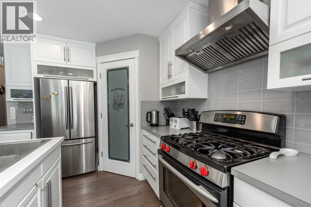 190 Everstone Drive Sw, Calgary, Alberta  T2Y 4V1 - Photo 9 - A2266424