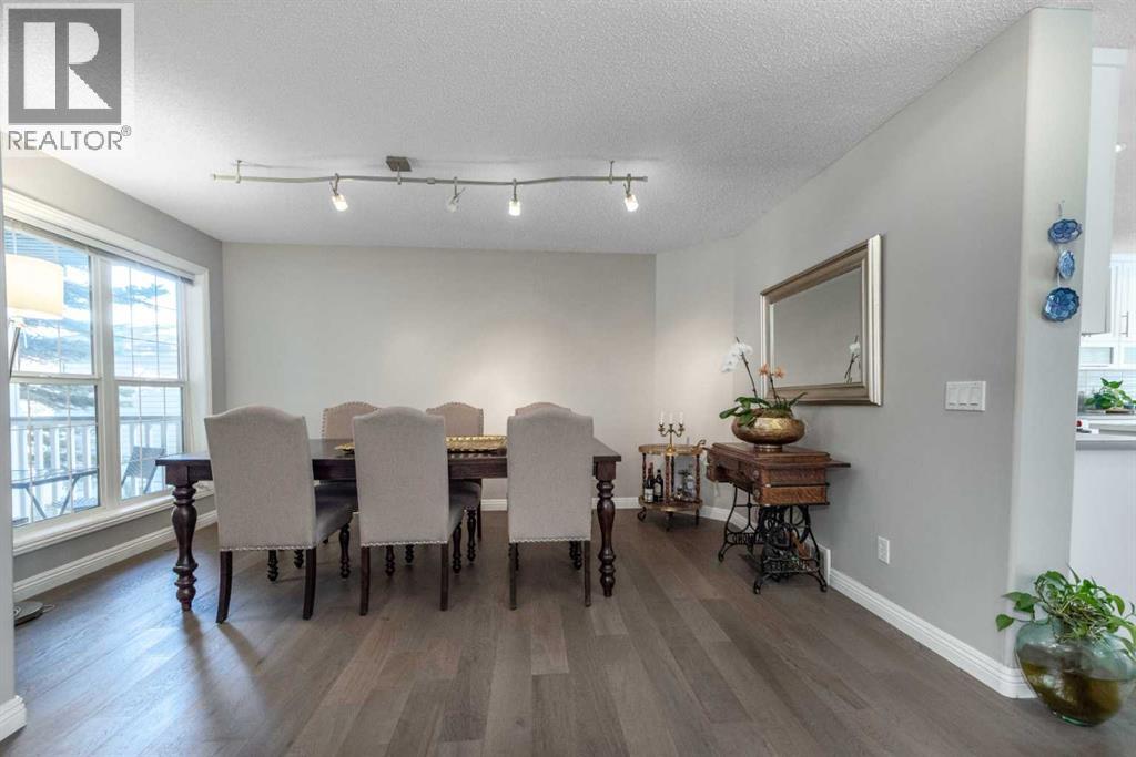 190 Everstone Drive Sw, Calgary, Alberta  T2Y 4V1 - Photo 5 - A2266424