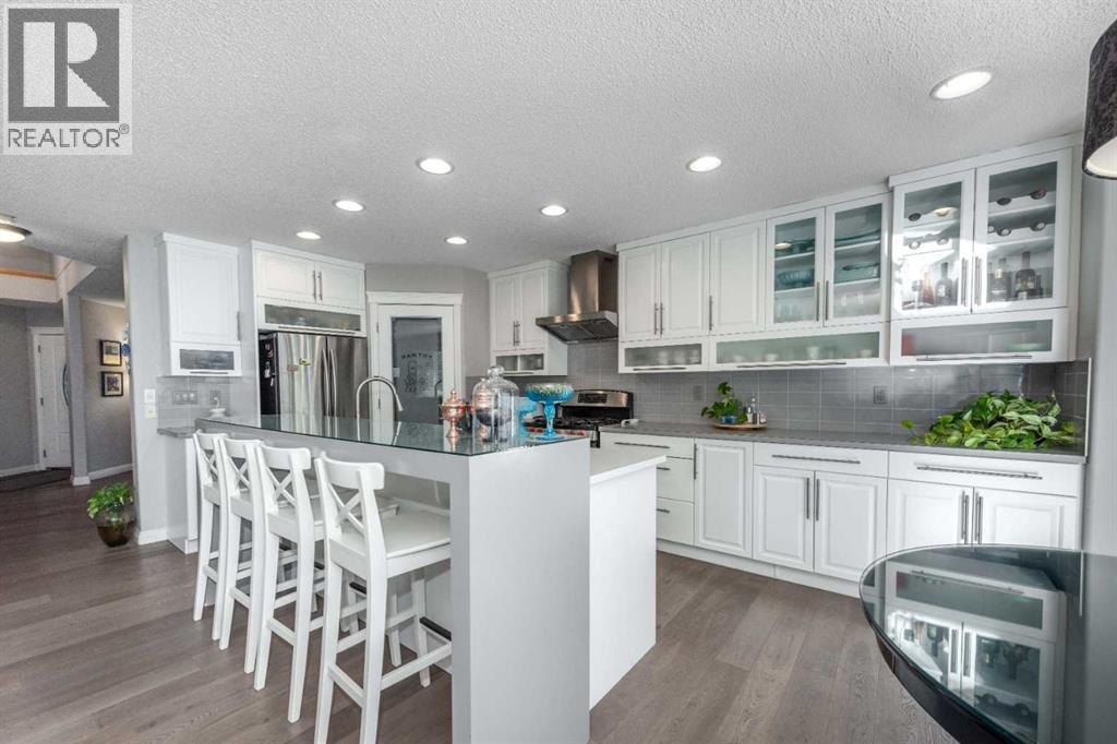 190 Everstone Drive Sw, Calgary, Alberta  T2Y 4V1 - Photo 6 - A2266424