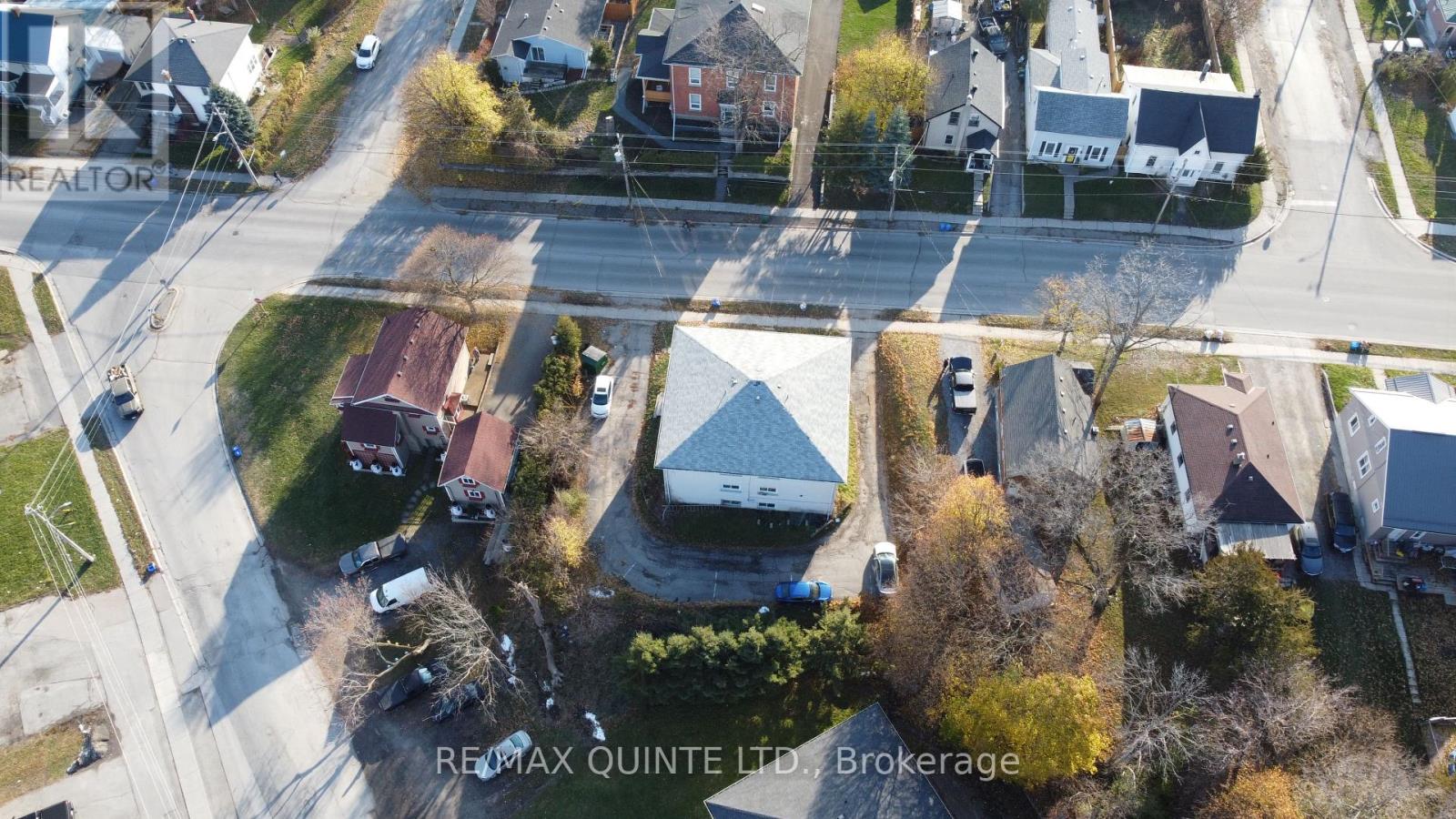 108 Moira Street W, Belleville, Ontario K8P 1S9 - Photo 22 - X12570026