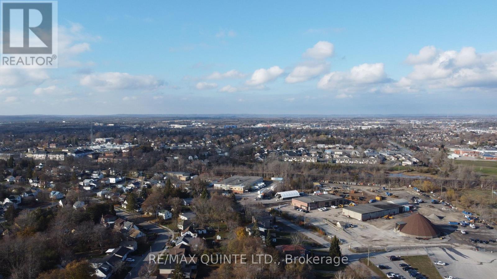 108 Moira Street W, Belleville, Ontario K8P 1S9 - Photo 9 - X12570026