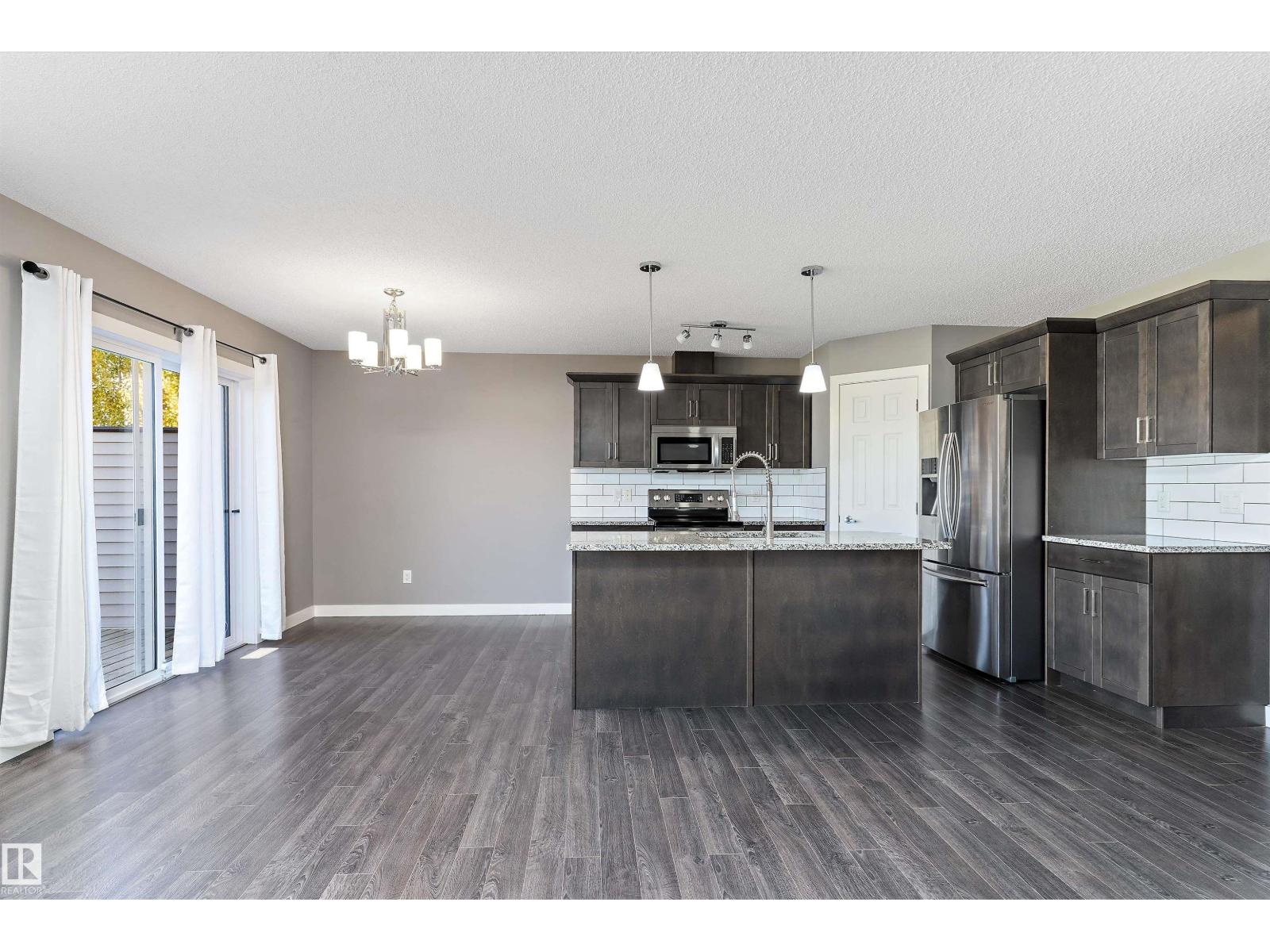 3520 49 Avenue, Beaumont, Alberta  T4X 2B5 - Photo 14 - E4463504