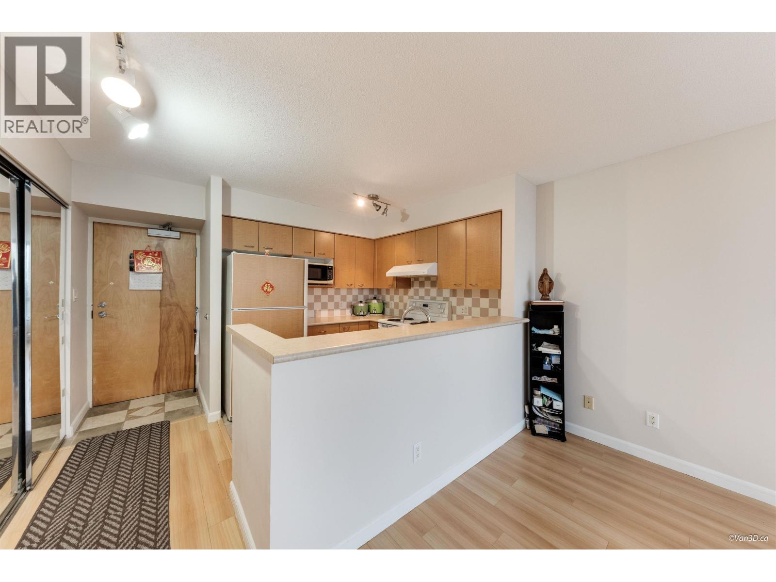 805 6088 Willingdon Avenue, Burnaby, British Columbia  V5H 4V2 - Photo 12 - R3069481