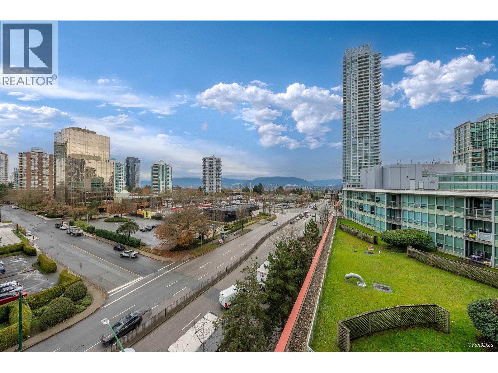 805 6088 Willingdon Avenue, Burnaby, British Columbia  V5H 4V2 - Photo 4 - R3069481