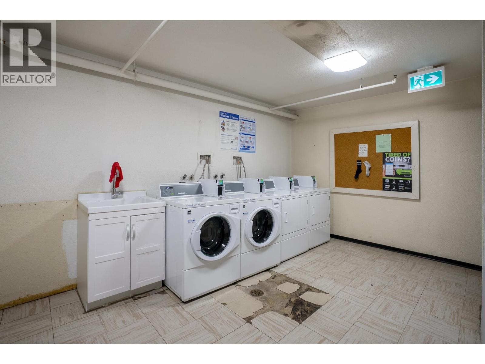 107 1121 Howie Avenue, Coquitlam, British Columbia  V3J 1T9 - Photo 25 - R3069487