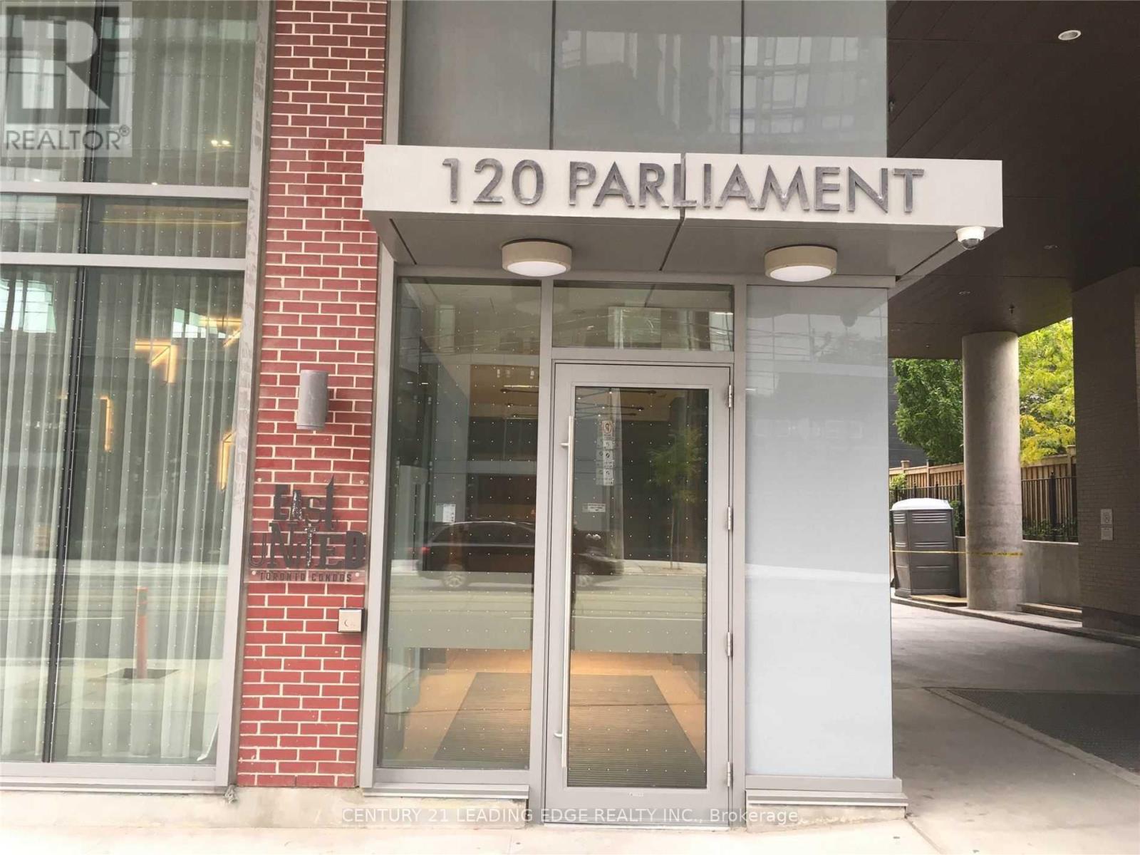 2006 - 120 PARLIAMENT STREET, Toronto, Ontario