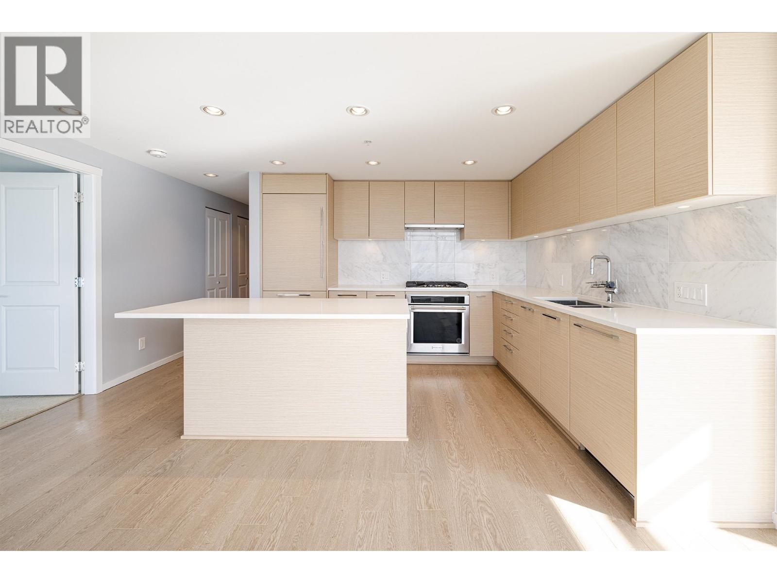 35f 6700 Dunblane Street, Burnaby, British Columbia  V5H 0J3 - Photo 2 - R3069486