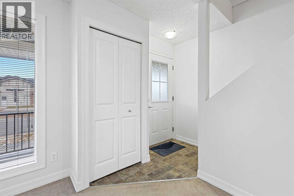 148 Copperpond Boulevard Se, Calgary, Alberta  T2Z 1C3 - Photo 5 - A2272262