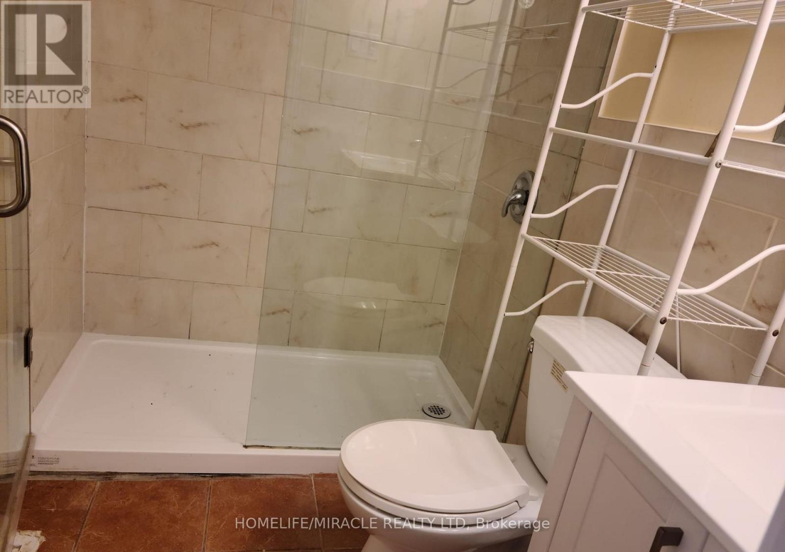 36 Legend Lane, Brampton, Ontario  L6X 5B5 - Photo 18 - W12570038