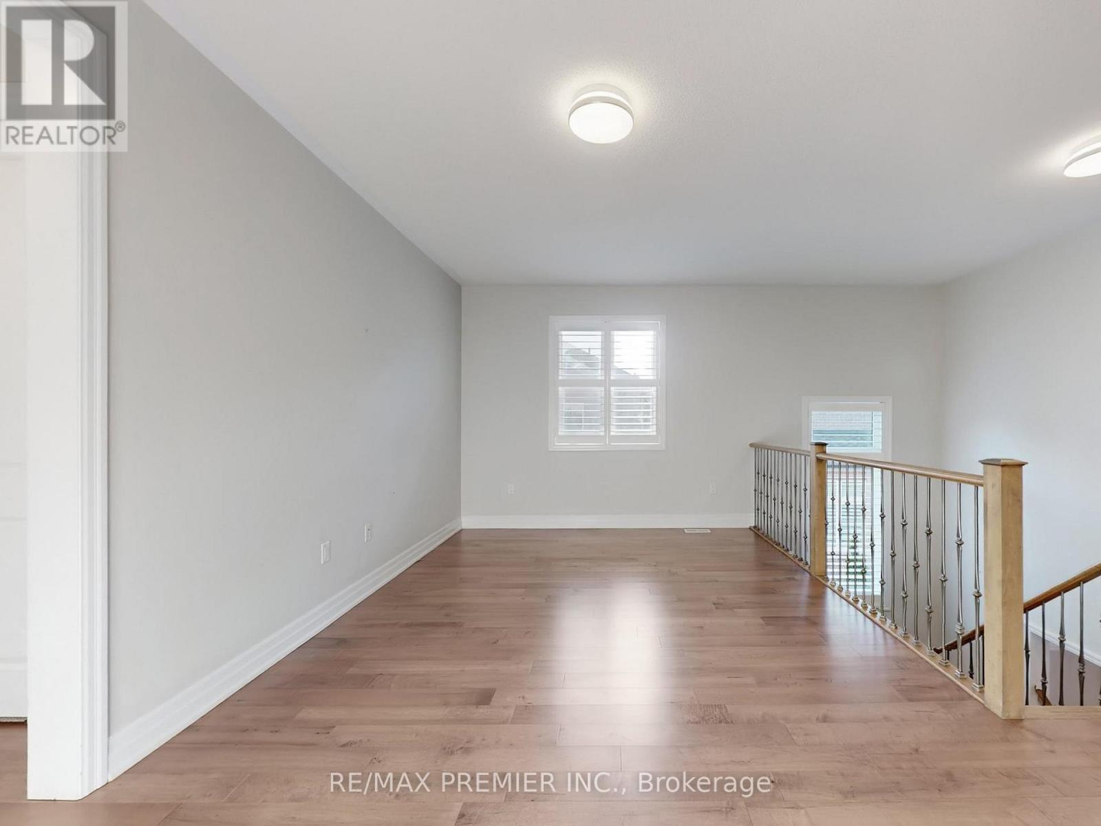 140 Magnolia Crescent, Oakville, Ontario L6M 4M1 - Photo 41 - W12496680