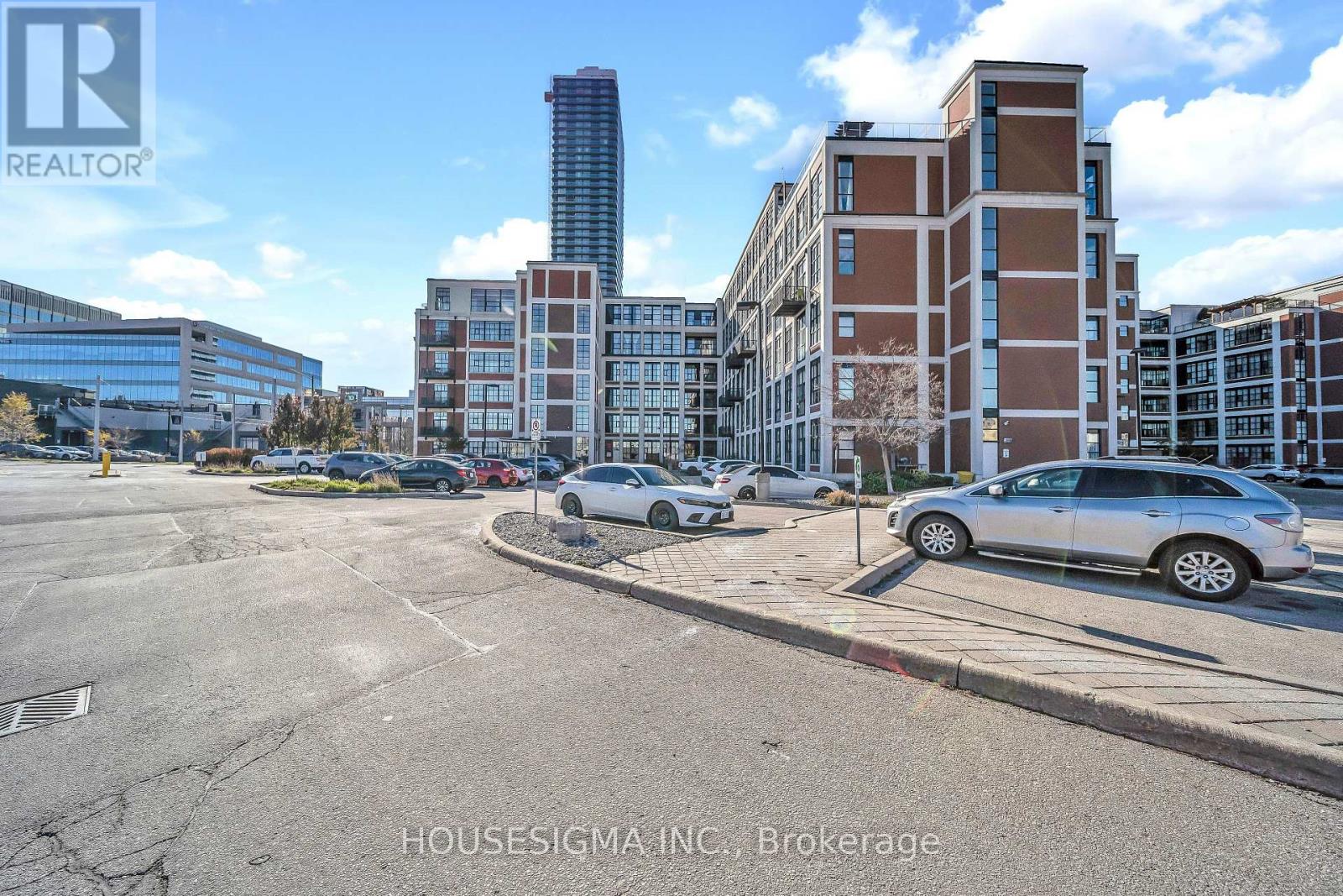 109 - 404 King Street, Kitchener, Ontario  N2G 2L5 - Photo 3 - X12570018