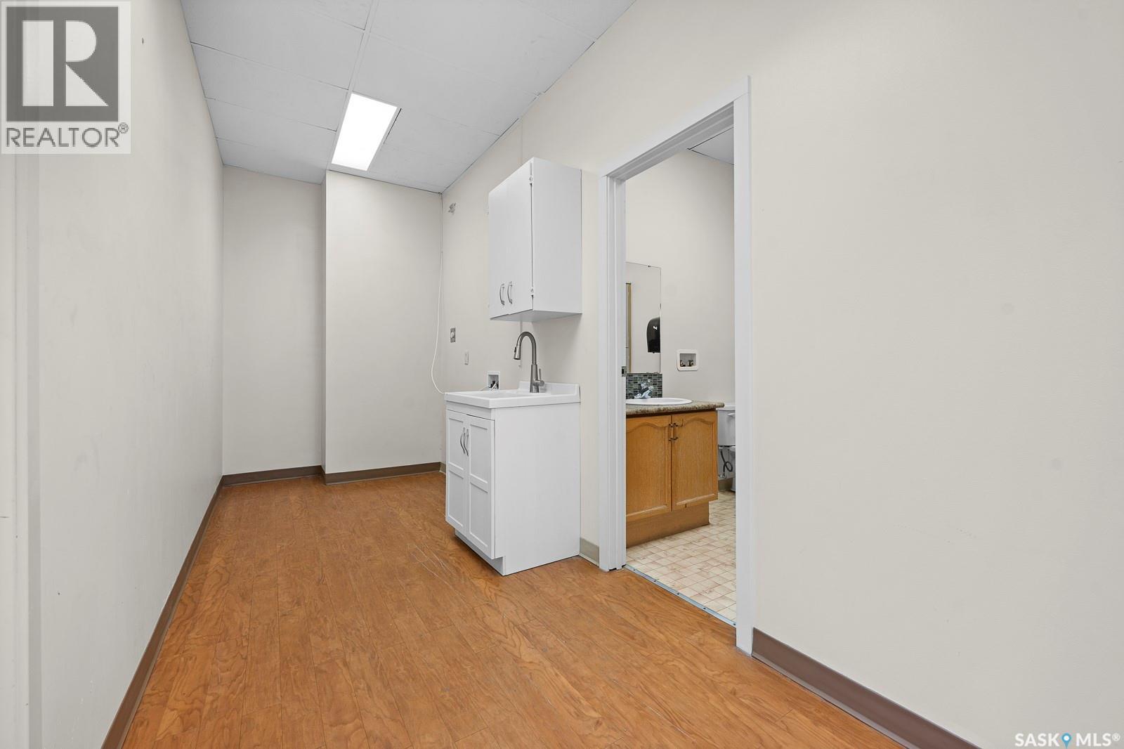 2345 Broad Street, Regina, Saskatchewan  S4P 1Z1 - Photo 12 - SK024405