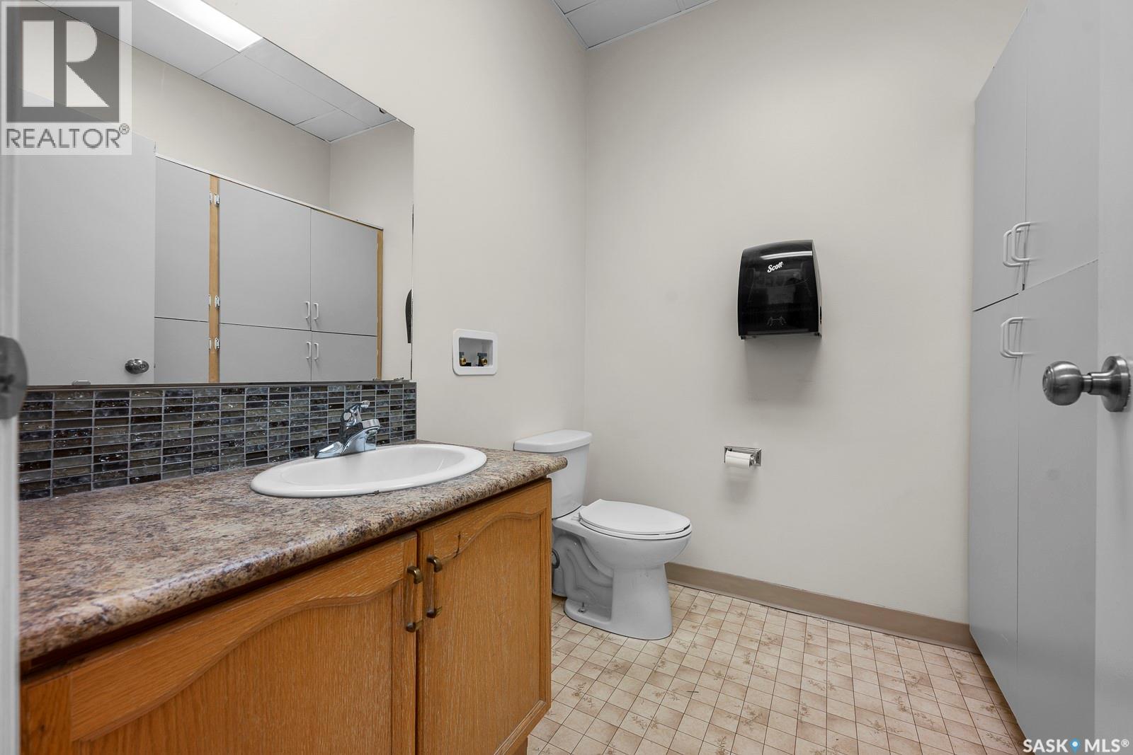 2345 Broad Street, Regina, Saskatchewan  S4P 1Z1 - Photo 13 - SK024405