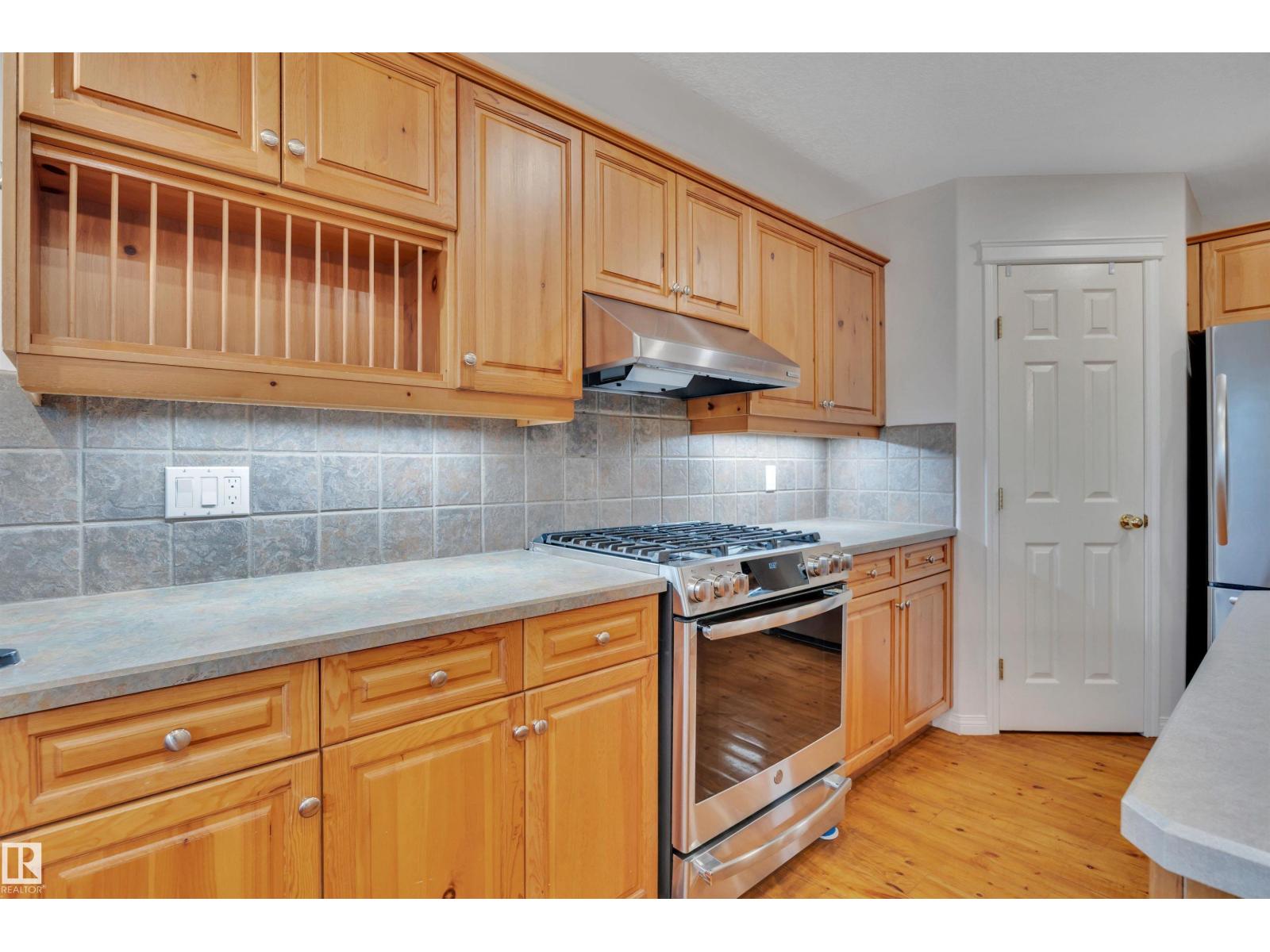 1330 118a St Nw, Edmonton, Alberta  T6J 7G2 - Photo 19 - E4463800