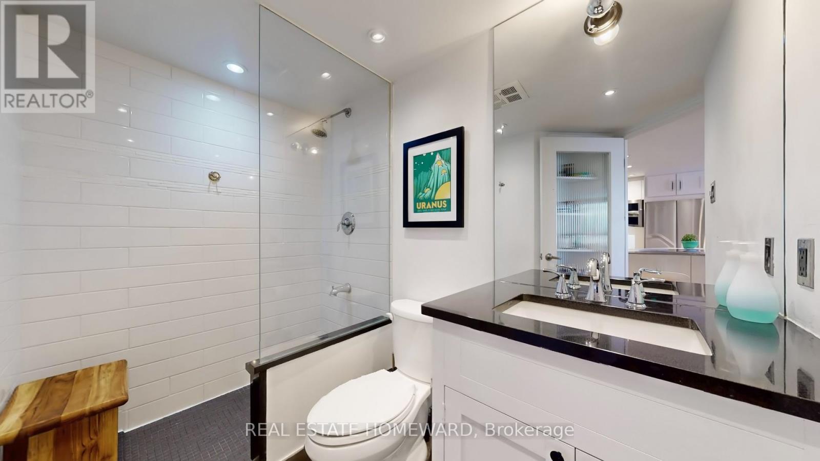 1606 - 15 Maitland Place, Toronto, Ontario  M4Y 2X3 - Photo 18 - C12498920