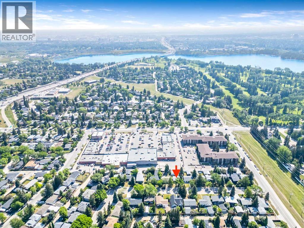 2628 Lionel Crescent Sw, Calgary, Alberta  T3E 6B1 - Photo 38 - A2229831