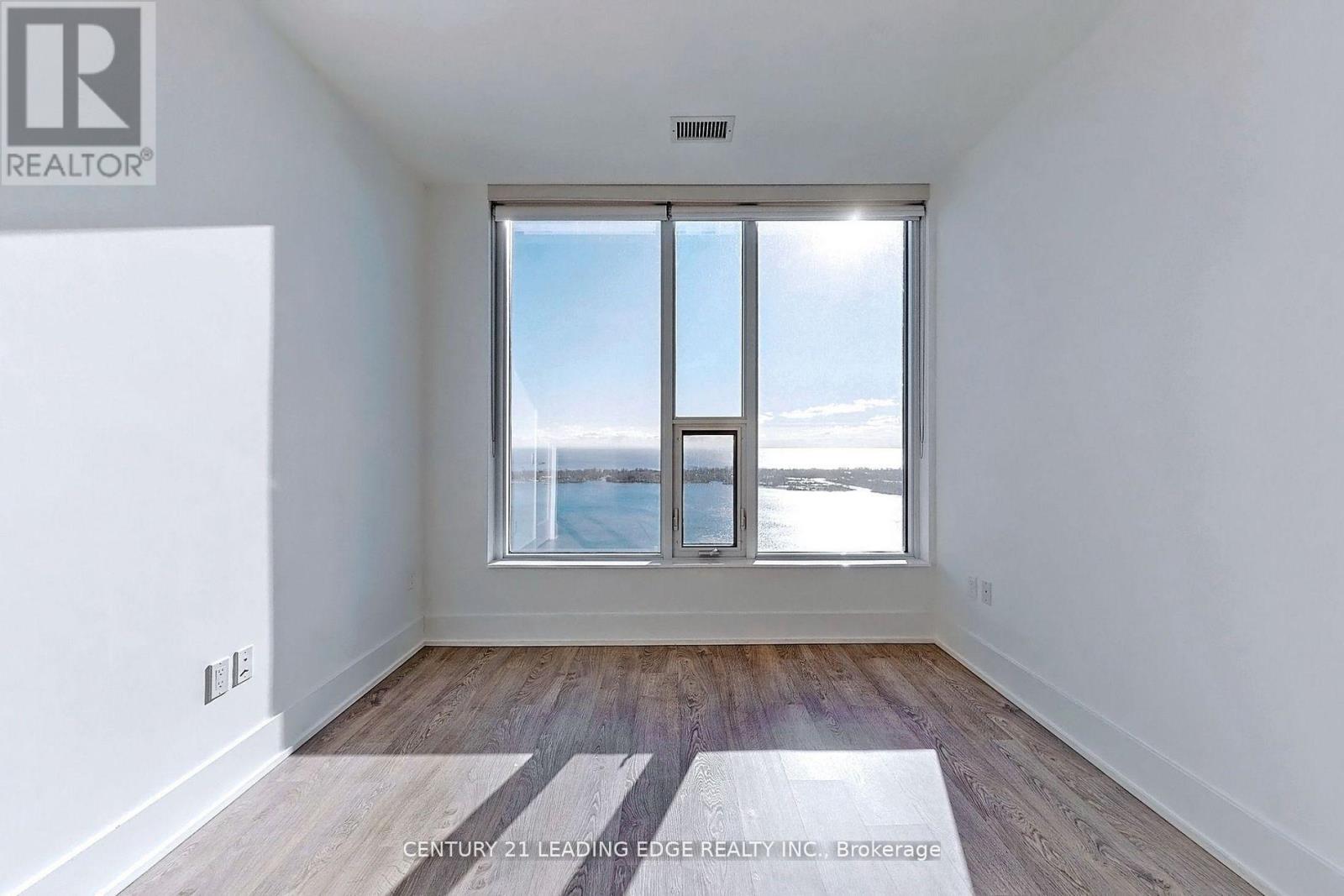 5008 - 10 York Street, Toronto, Ontario  M5J 0E1 - Photo 5 - C12570054