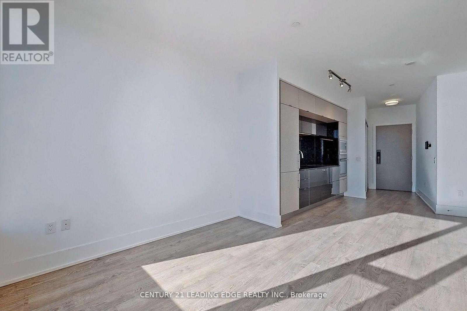 5008 - 10 York Street, Toronto, Ontario  M5J 0E1 - Photo 8 - C12570054