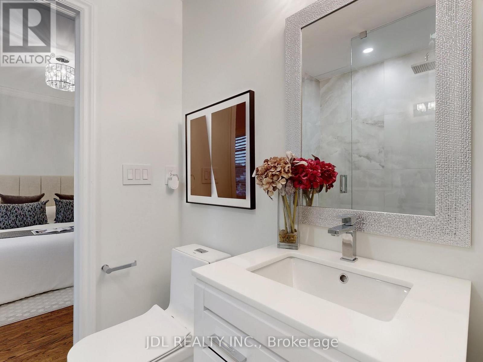 530 Blythwood Road, Toronto, Ontario  M4N 1B3 - Photo 16 - C12570088