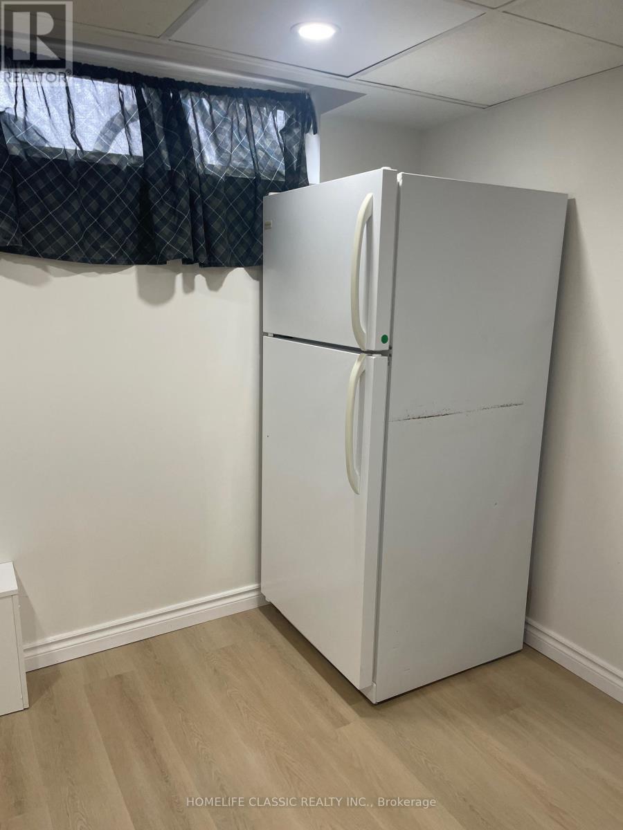 Bsmnt - 385 Taylor Mills Drive S, Richmond Hill, Ontario  L4C 2T2 - Photo 7 - N12456039