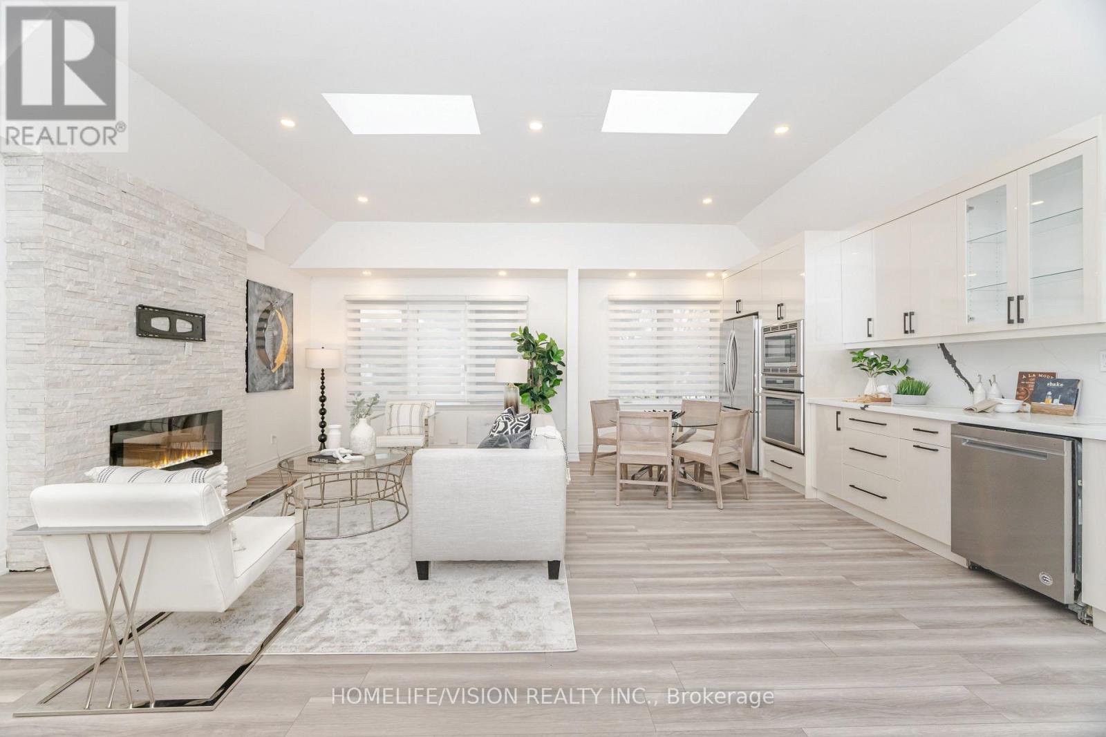 44 Armitage Drive, Toronto, Ontario  M1R 4Y1 - Photo 8 - E12570084