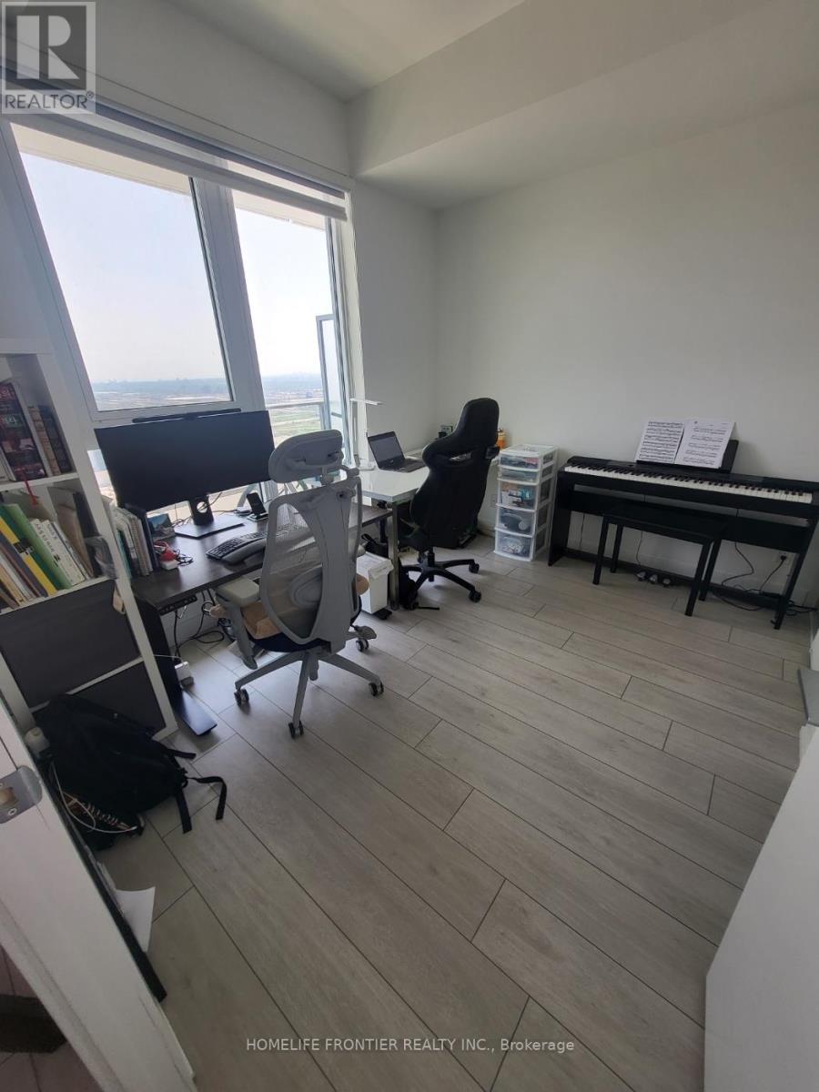 5807 - 950 Portage Parkway, Vaughan, Ontario  L4K 0J7 - Photo 11 - N12570078