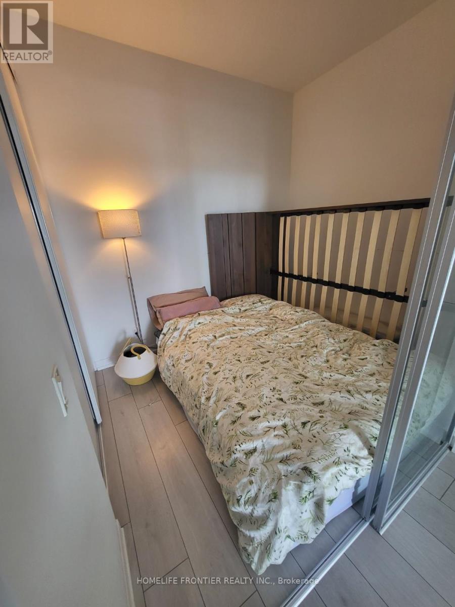 5807 - 950 Portage Parkway, Vaughan, Ontario  L4K 0J7 - Photo 16 - N12570078