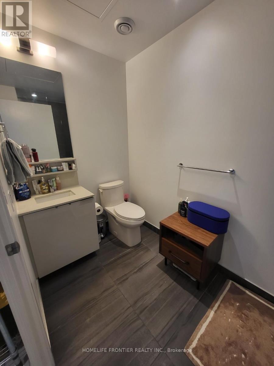 5807 - 950 Portage Parkway, Vaughan, Ontario  L4K 0J7 - Photo 6 - N12570078