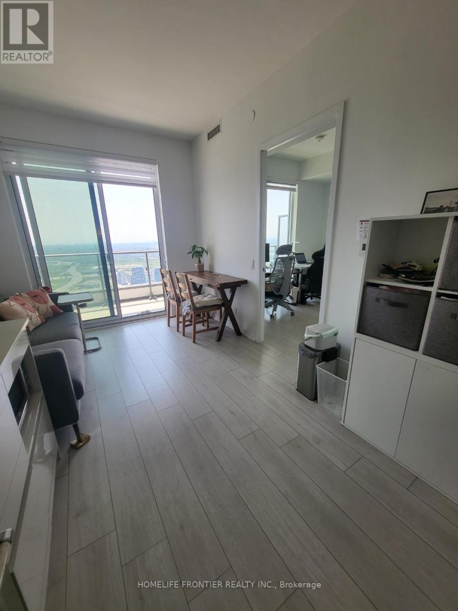 5807 - 950 Portage Parkway, Vaughan, Ontario  L4K 0J7 - Photo 8 - N12570078