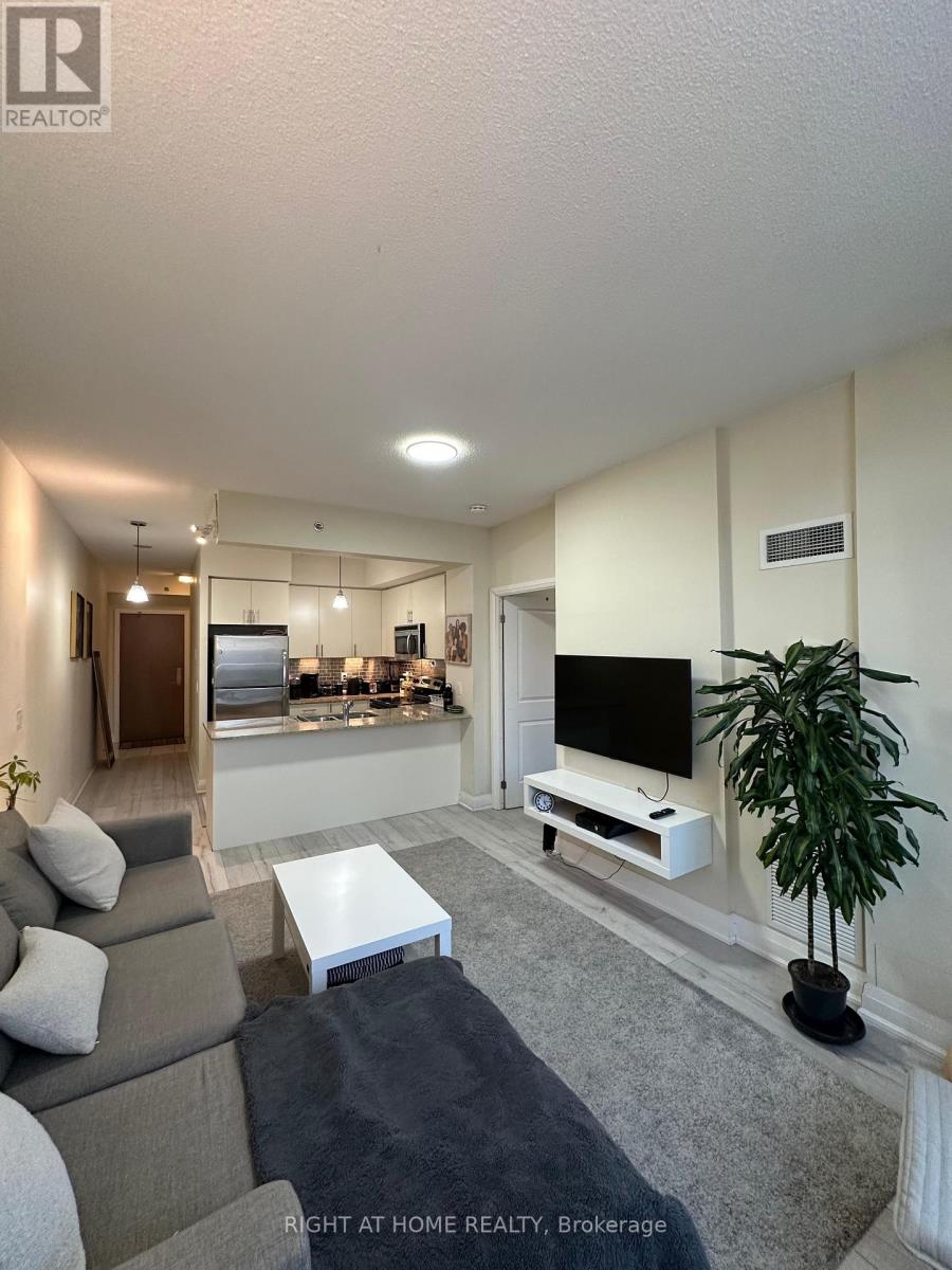 206 - 520 STEELES AVENUE W, Vaughan, Ontario