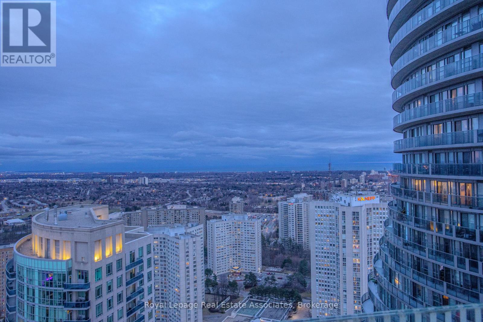 3704 - 50 Absolute Avenue, Mississauga, Ontario  L4Z 0A8 - Photo 22 - W12570042