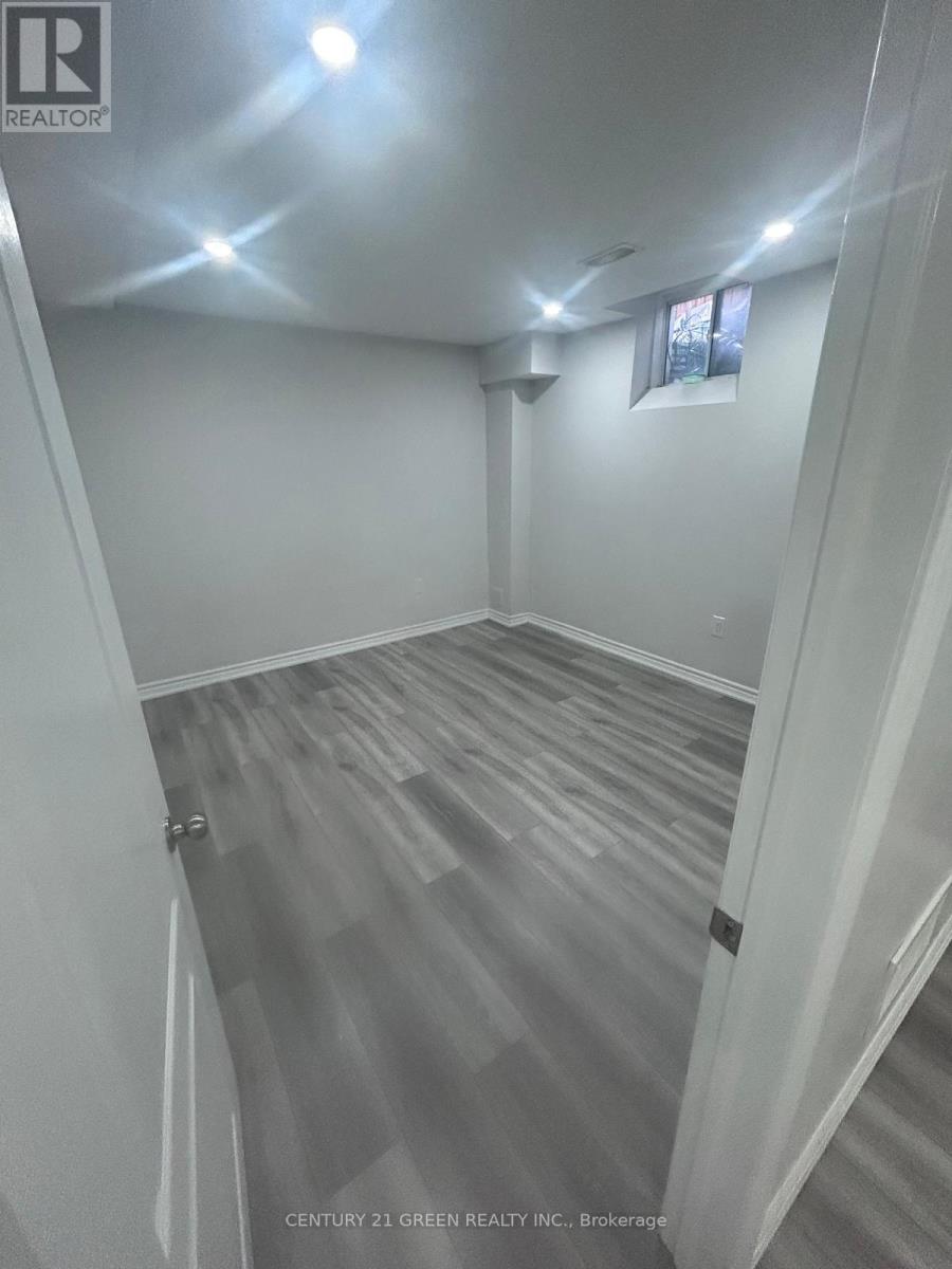 Bsmt - 30 Gillis Road, Brampton, Ontario  L7A 4V6 - Photo 7 - W12570064