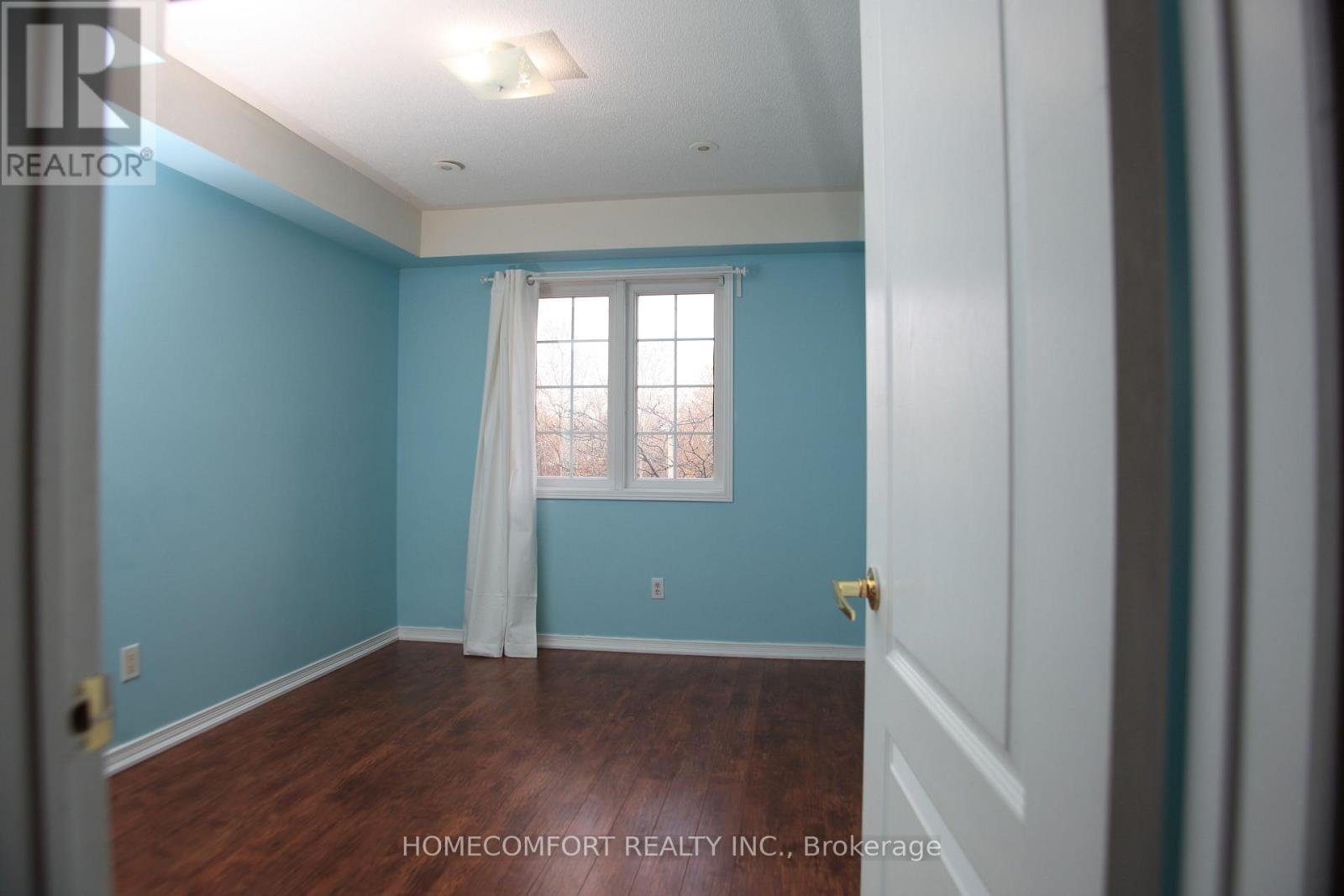 94 - 435 Hensall Circle, Mississauga, Ontario  L5A 4P1 - Photo 18 - W12570082