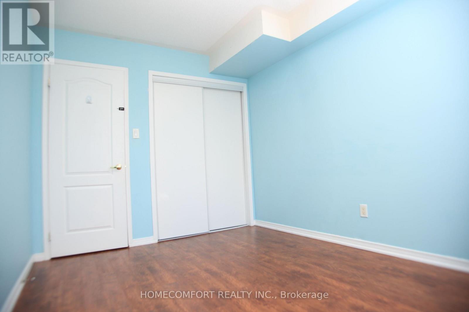 94 - 435 Hensall Circle, Mississauga, Ontario  L5A 4P1 - Photo 19 - W12570082