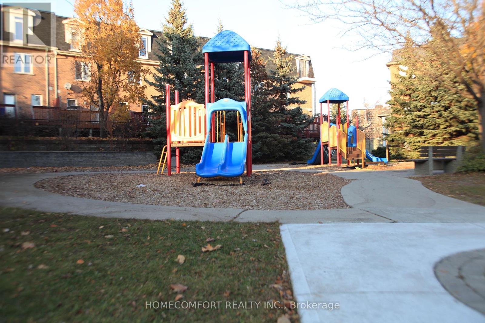 94 - 435 Hensall Circle, Mississauga, Ontario  L5A 4P1 - Photo 39 - W12570082