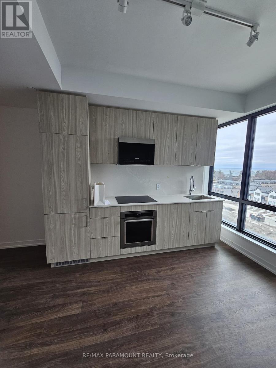 718 - 251 Masonry Way, Mississauga, Ontario  L5H 0B3 - Photo 4 - W12570086