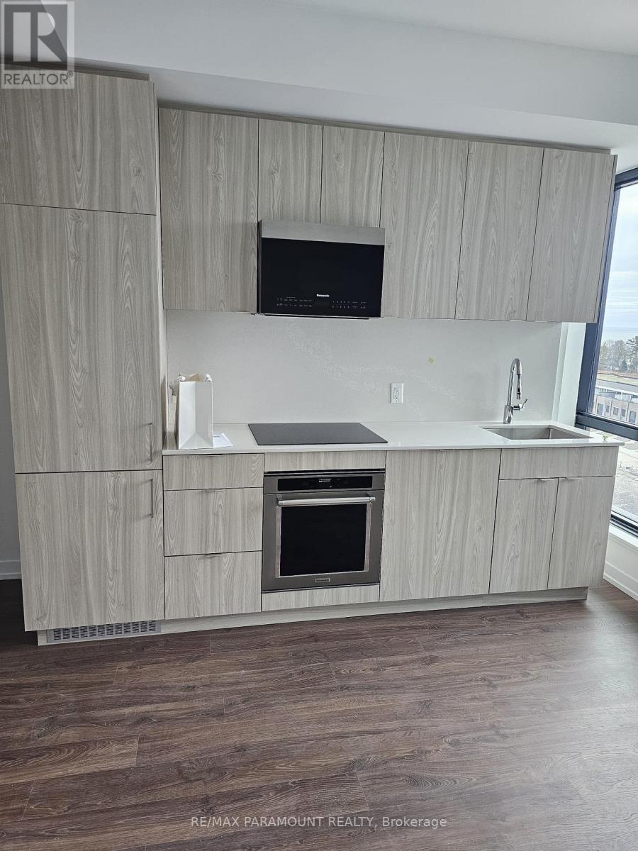 718 - 251 Masonry Way, Mississauga, Ontario  L5H 0B3 - Photo 5 - W12570086